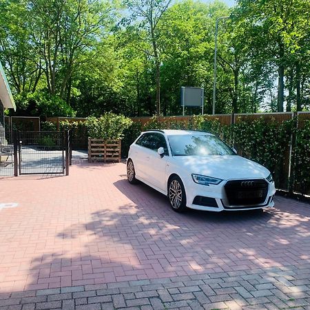 אוסטקאפלה Grijpskerkseweg 3 Voorhuis מראה חיצוני תמונה